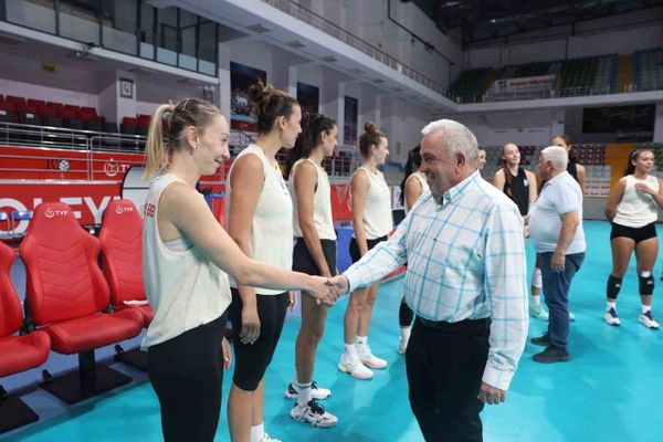 Nilüfer Belediyespor Eker yeni sezona birlik ve altyapı odaklı başladı