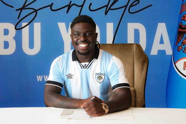 Erzurumspor’a sağ kanatta yeni soluk: Festy Ebosele resmen kadroda