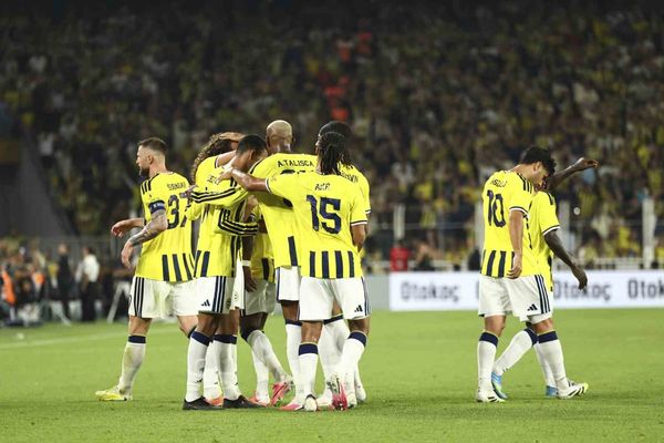 İlk 11'de parladı: Greenwood'tan Fenerbahçe formasıyla ilk gol
