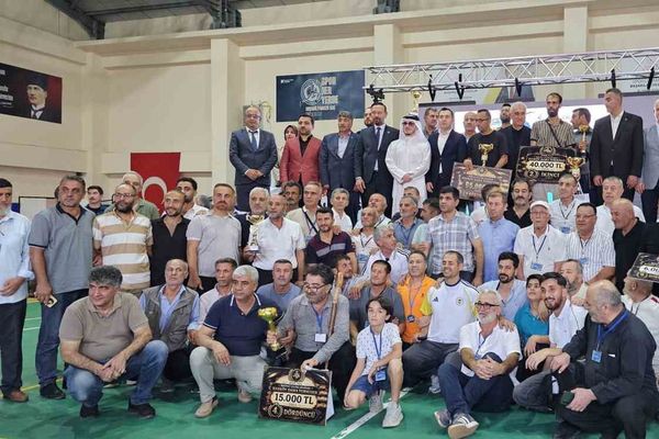 Hasköy'de dama rüzgârı: uluslararası turnuvada 185 bin TL ödül dağıtıldı
