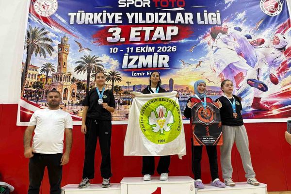 Manisa BBSK'den 63 madalyayla Ege'de karate zaferi