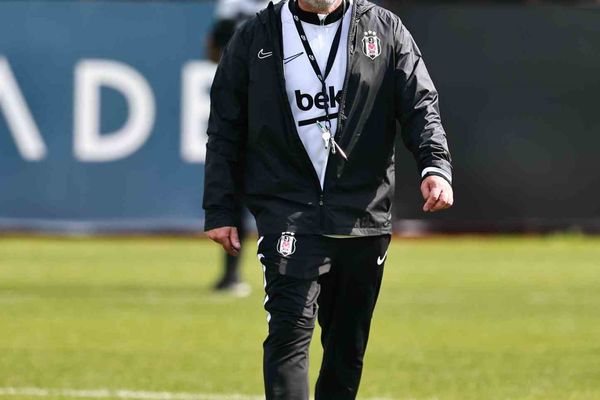 Beşiktaş Kocaelispor maçı öncesi taktik ağırlıklı antrenmanını sürdürdü