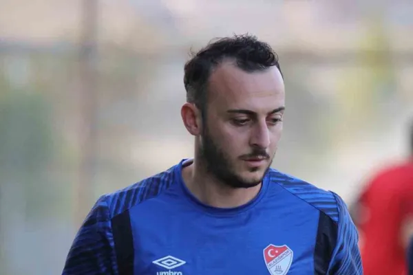 Elazığspor kamp dönüşü tesislerde yeniden mesaiye başladı