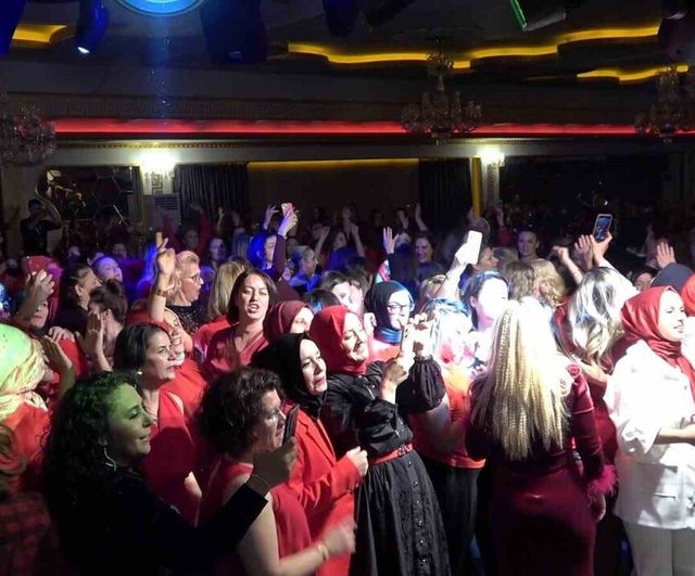 Bursa Matinesinde Sürpriz: Mehmet Çevik'e 'heralde' Patenti