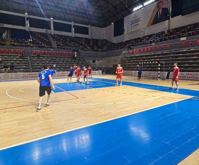 Elazığ Gençlik ve Spor 3'te 3 yaptı: Şanlıurfa'yı 43-23 mağlup etti