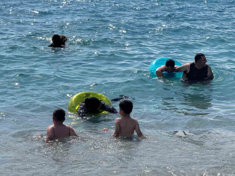 Fethiye'de eylül güneşi turizmi canlı tutuyor