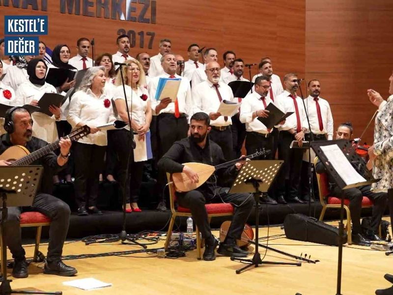 Kestel'de ezgiler buluşuyor: halk müziği korosu yeni döneme başlıyor