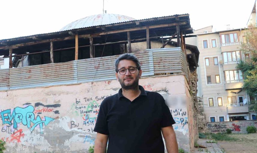 Sivas'ın üç asırlık Paşa Hamamı bürokrasi nedeniyle atıl kaldı