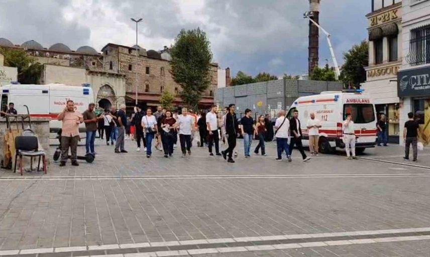Çemberlitaş'ta alacak tartışması kanlı bitti: döviz bürosunda 2 ölü