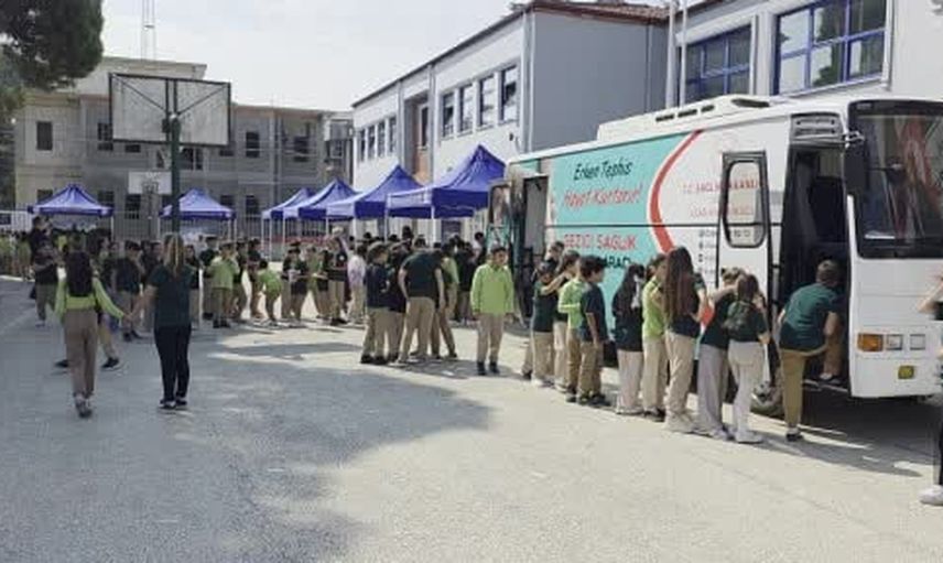 Düzce'de bin 42 öğrenci sağlık elçisi olmaya hazırlanıyor