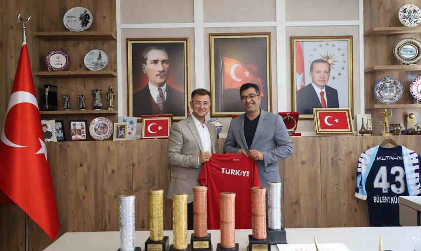 Tavşanlı'dan ulusal ve uluslararası başarılara: 7 kupa, 19 Türkiye derecesi