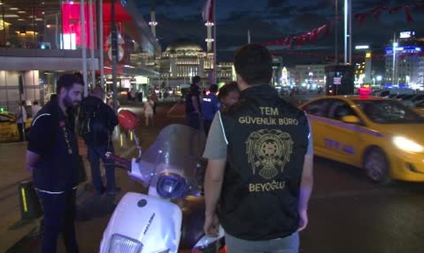 İstanbul'da kapsamlı huzur uygulaması sokaklarda denetim yoğunlaştı