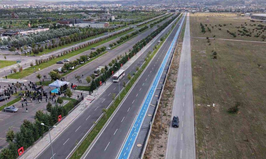 Hava İkmal'e vefa: Kayseri'ye Hava İkmal 100. Yıl Caddesi kazandırıldı