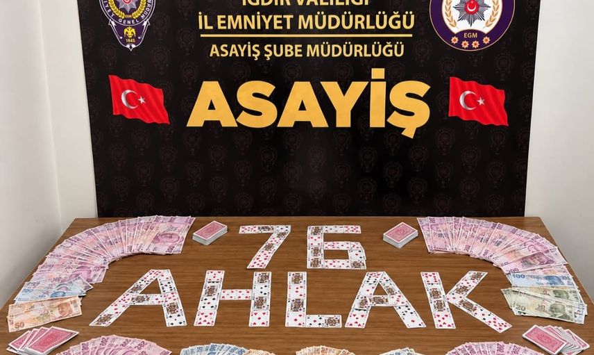 Iğdır'da kumar ve fuhuşa eş zamanlı müdahale: iş yerleri kapatıldı, 5 yabancı kadın sınır dışı edildi