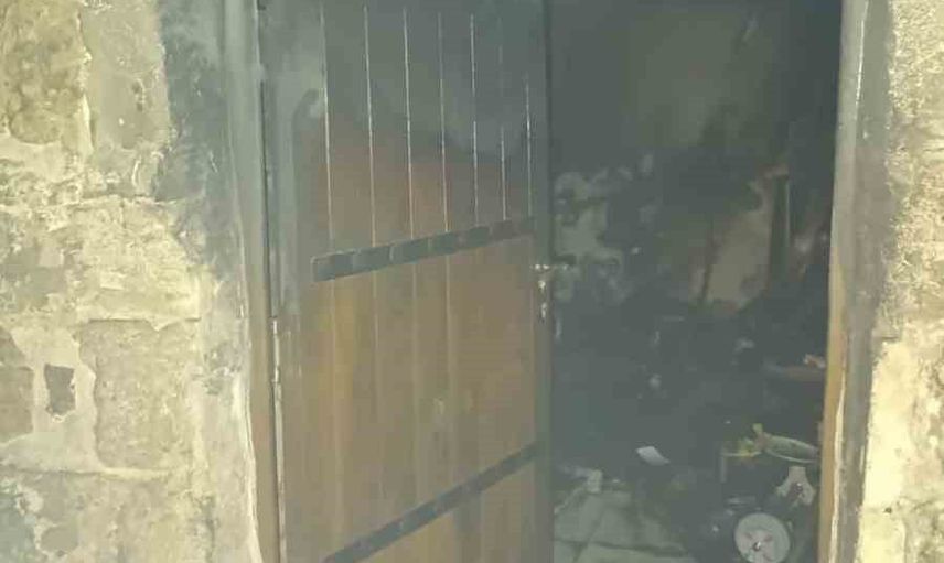 Artuklu'da müstakil konutta çıkan yangın itfaiye ekiplerince kısa sürede kontrol altına alındı