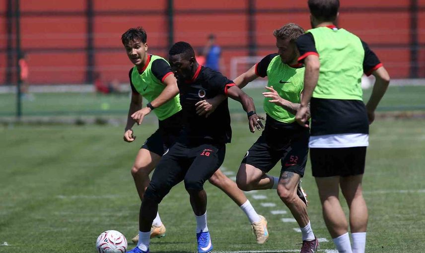 Gençlerbirliği ilk hafta Fenerbahçe'yi evinde ağırlamaya hazırlanıyor