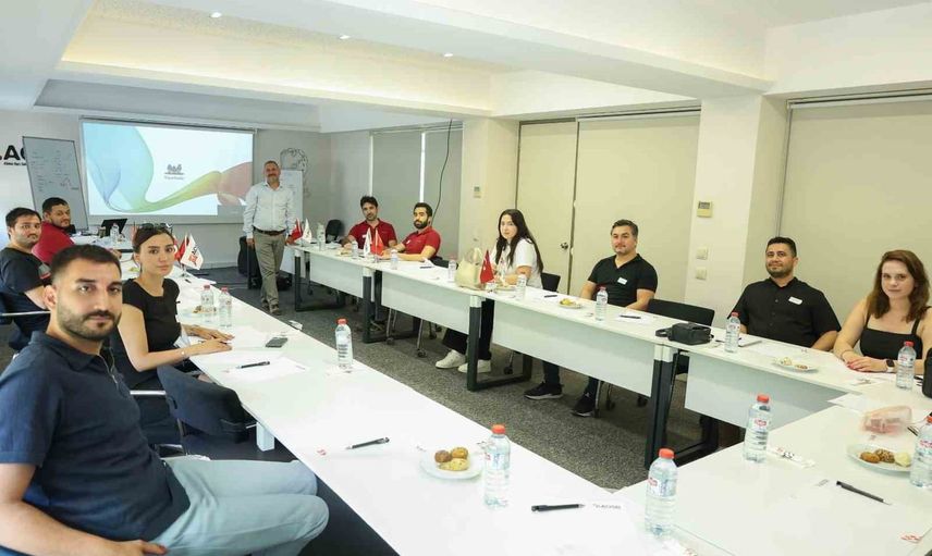 Adana AOSB akademi: yöneticilik becerileri ve KOBİ'lerde kalıcı dönüşüme yol haritası