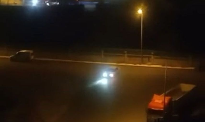 Elazığ'da tehlikeli gösteri: sürücü otomobiliyle kendi etrafında döndü