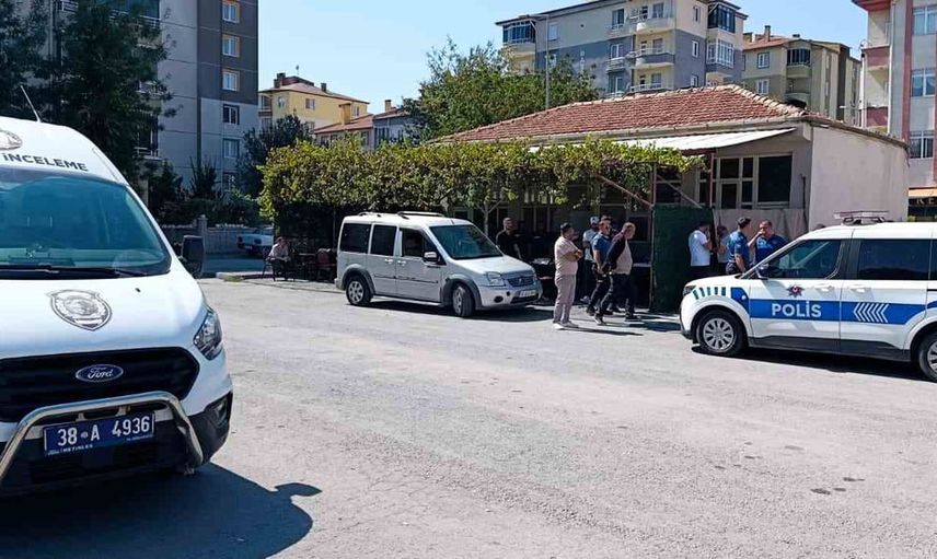 Kıraathanede tartışma tüfekli saldırıya dönüştü: bir kişi ağır yaralandı