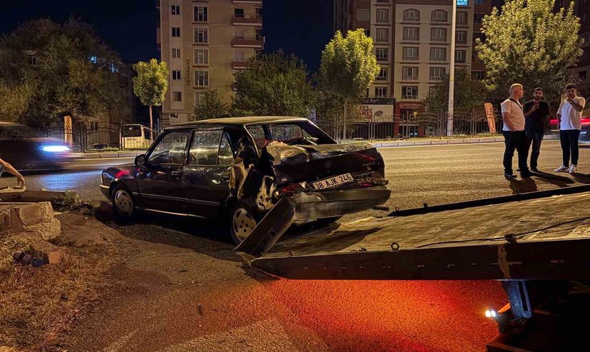 Melikgazi'de engelli sürücünün alkollü çarpışması, 65 bin lira ceza