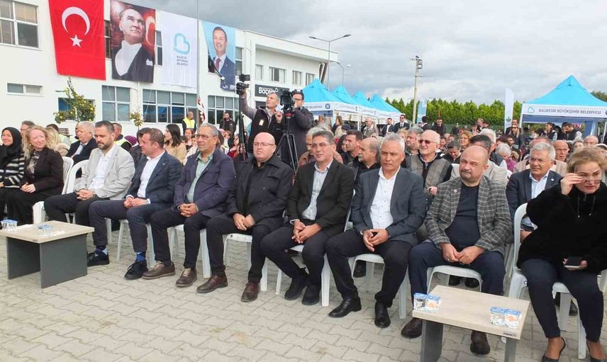 Yerel tohumlar Balıkesir'de el değiştirdi: kadın çiftçilerin hikayeleri öne çıktı