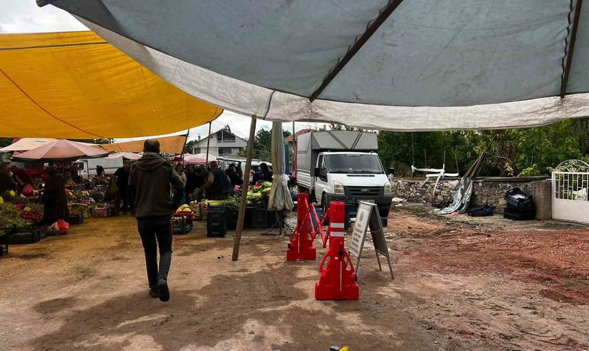Çayıralan'da pazar yerinde hijyen kuralını ihlal eden esnafa 1 ay satış yasağı