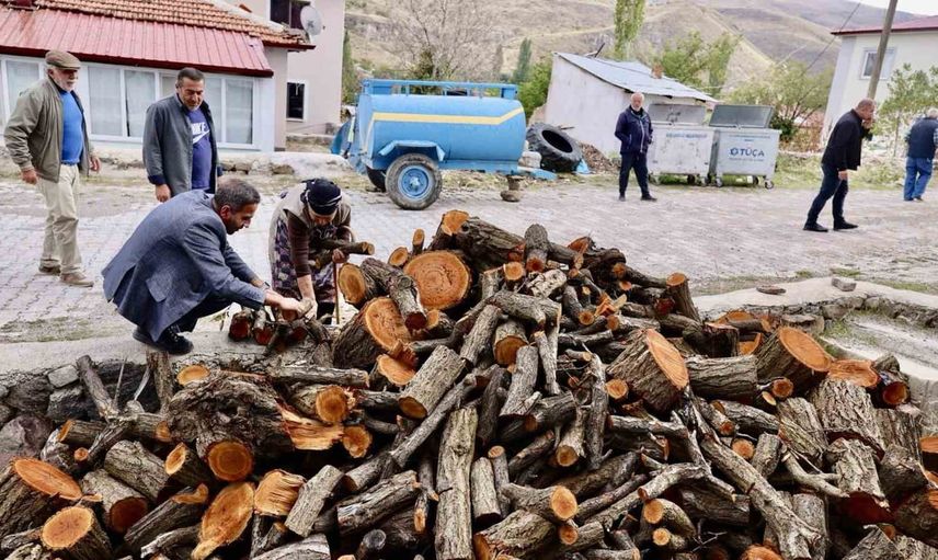Akçadağ'da Ulutaş mahalle mahalle ihtiyaçları yerinde tespit etti