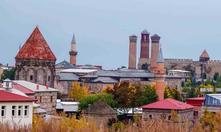 Erzurum'da turizmde rekor yıl: 8 ayda ziyaretçi ve gecelemede büyük sıçrama