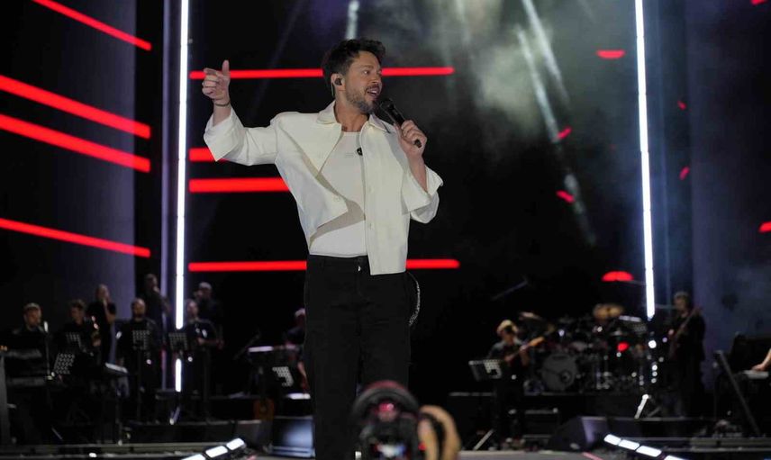 Murat Boz Erzurum'da hayranlarına unutulmaz bir gece sundu