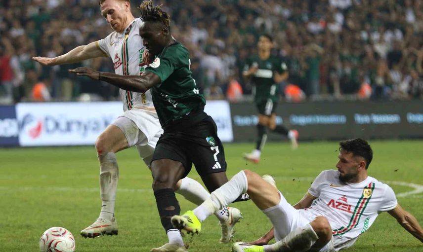 Kocaelispor'dan disiplinli oyunla 2-0'lık galibiyet