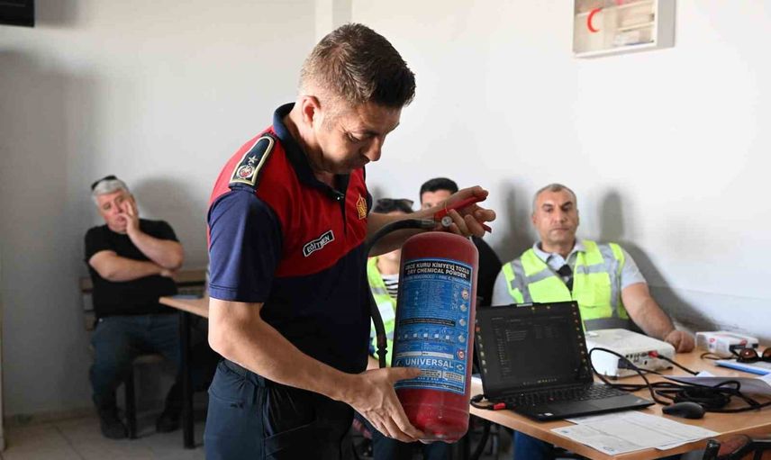 Manisa Büyükşehir Belediyesi personeline kapsamlı iş sağlığı ve güvenliği tatbikatı