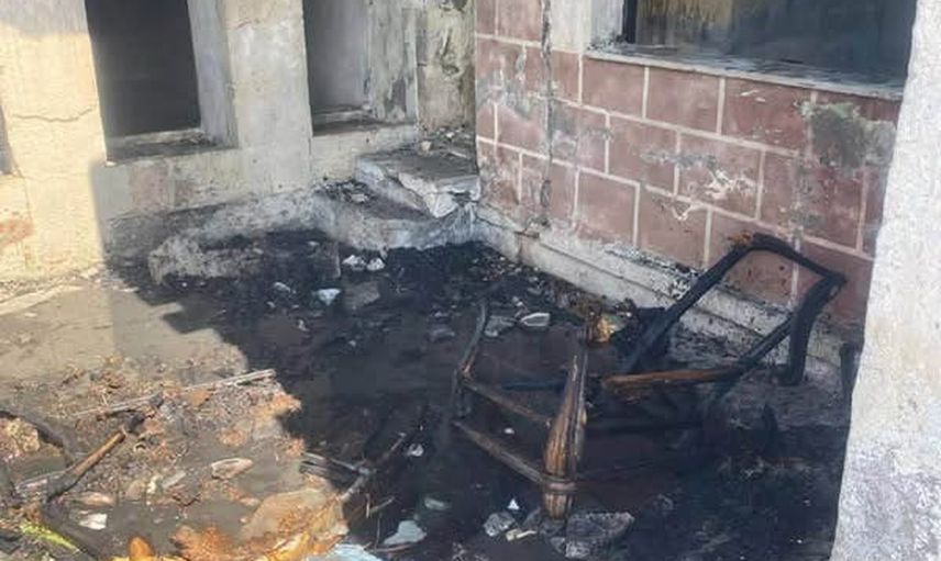 Antakya'da metruk binada çıkan yangın ekiplerin müdahalesiyle kontrol altına alındı