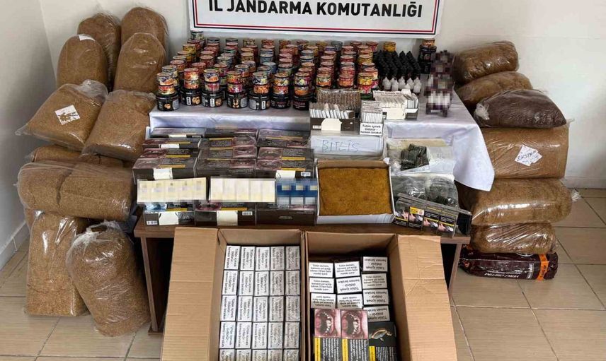 Kayseri'de jandarmadan kaçak tütün ve sigara operasyonu
