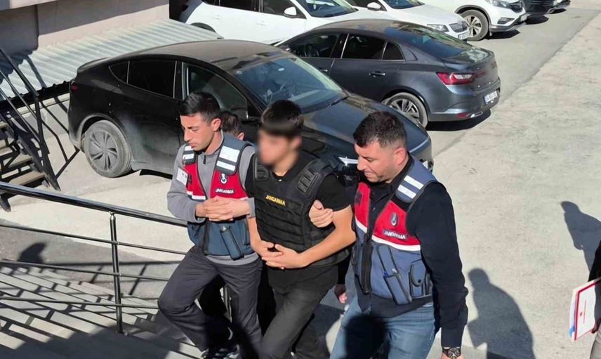 Tepebaşı'nda amca-yeğen silahlı olayında çocuk tutuklandı