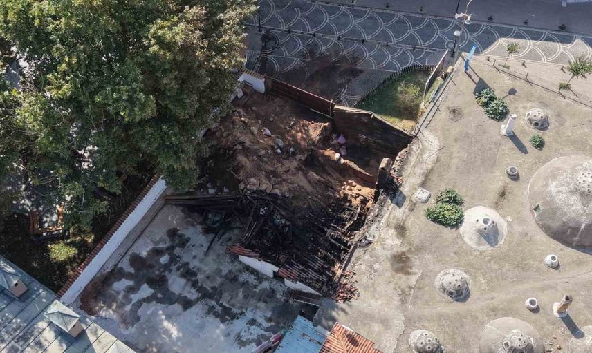 Tokat'ta tarihi Pervane Hamamı'nın makine dairesinde alevler kontrol altına alındı