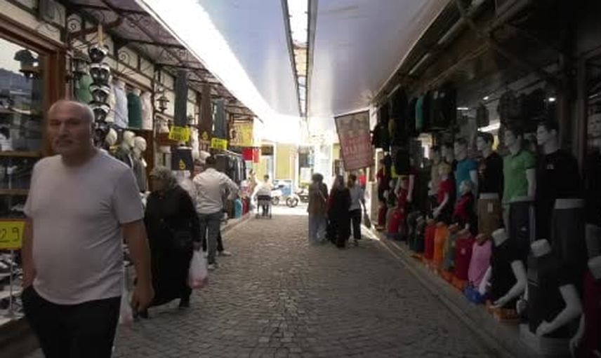 Çorum'da son tatil günü: kırtasiye önlerinde uzun bekleyiş