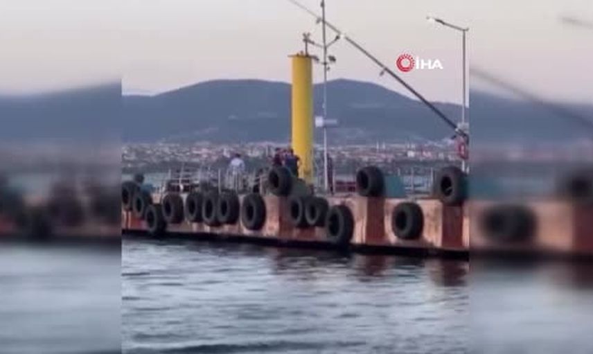 Gölcük'te sahile vuran erkek cesedi için soruşturma başlatıldı