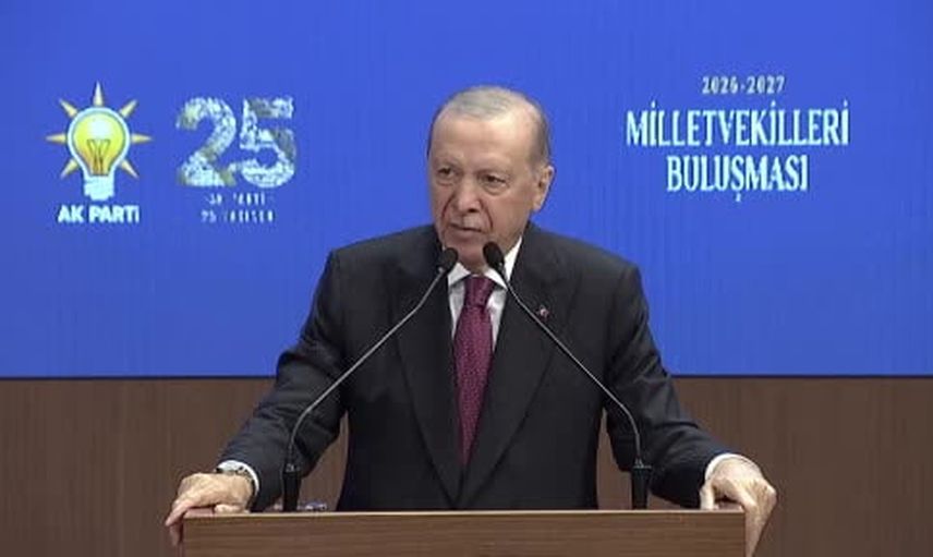 Erdoğan Cemil Tugay'a rozetini taktı: İzmir Büyükşehir Belediyesi AK Parti'ye geçti