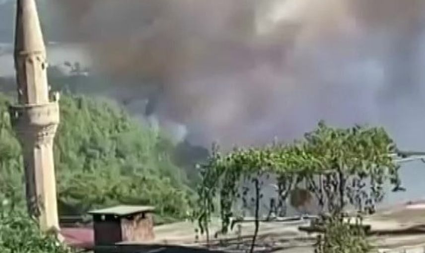 Karaisalı'da Çotlu Mahallesi'nde orman yangını, müdahale sürüyor