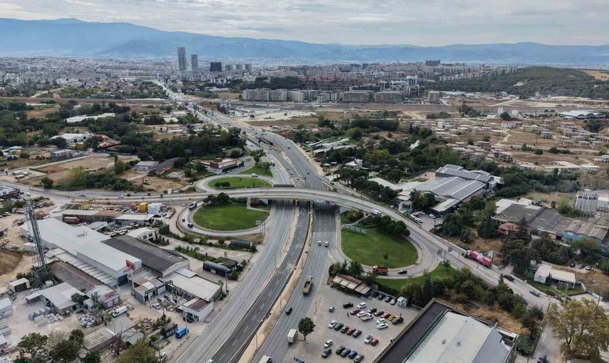 Geçit köprüsü söz verildiği gibi 14 eylül öncesi trafiğe açıldı