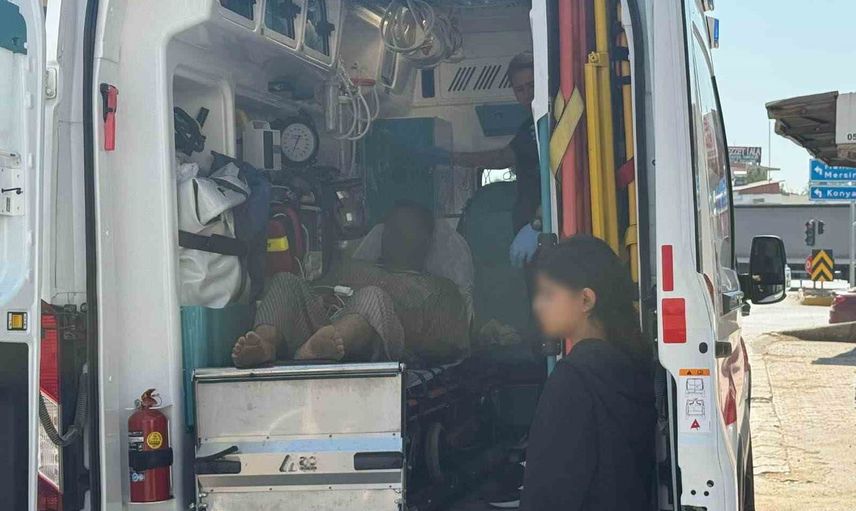 Serik'te gecekonduda yangın bir kişi dumandan etkilendi