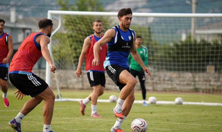 Muğlaspor taraftarı önünde ilk puan için sahaya çıkıyor
