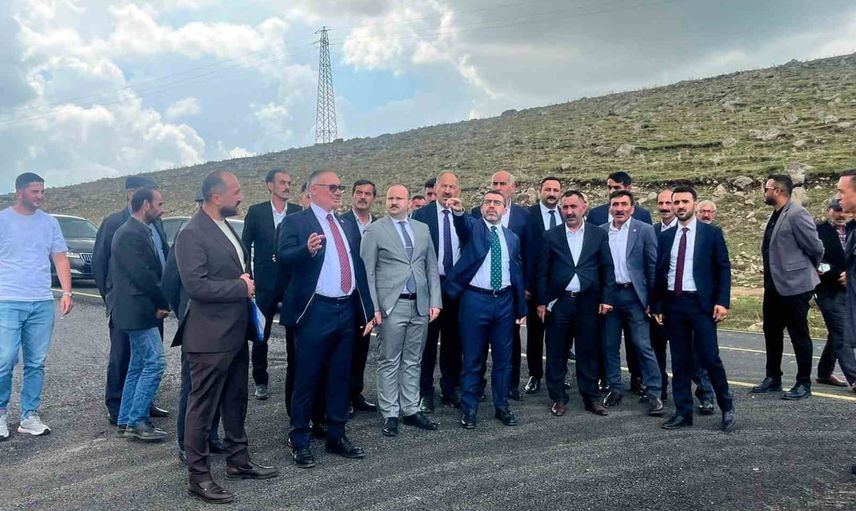 Arpaçay’ın kırsal ulaşımına 14,6 kilometrelik katkı