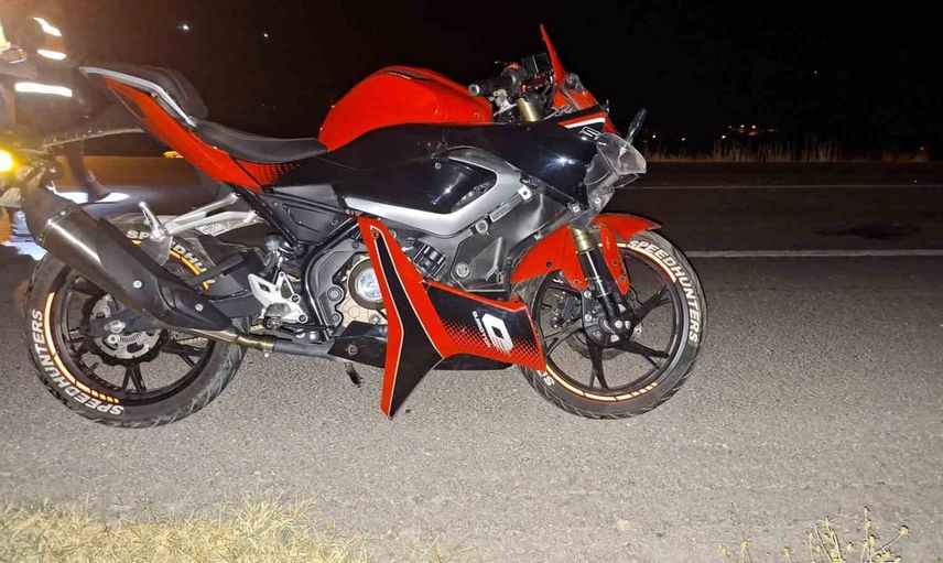 Yeşilova mevkiinde arkadan çarpma sonucu motosiklet sürücüsü yaralandı