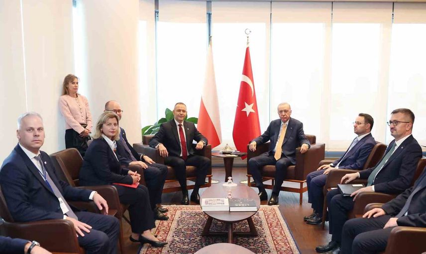 New York'ta ikili temas: Erdoğan ve Nawrocki bir araya geldi