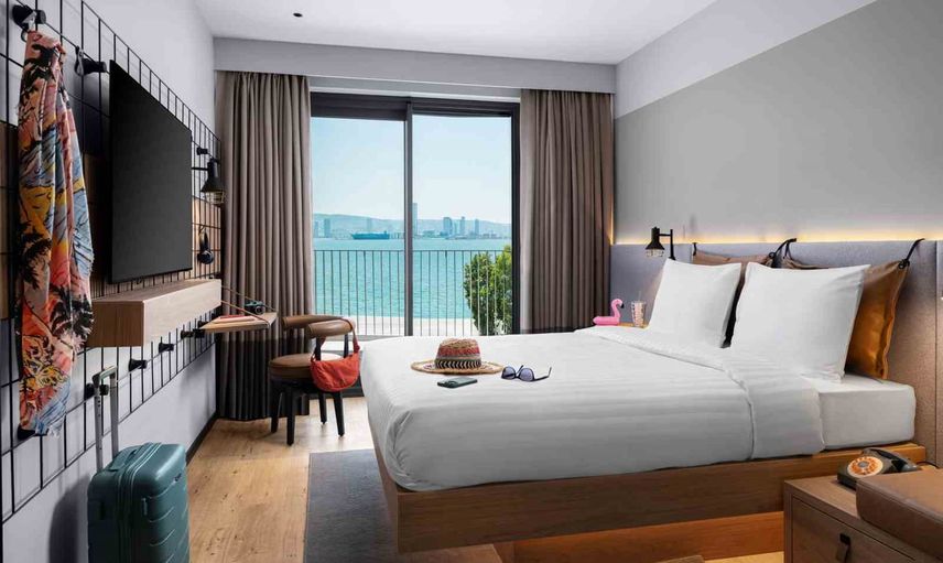 Moxy İzmir, Neva Yalı ile İzmir kıyısında yaşamı yeniden tanımladı