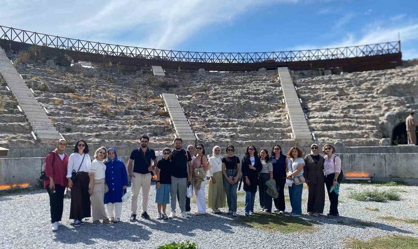 İznik’te tarihle tıp buluştu: sağlık çalışanlarına özel kültür gezisi