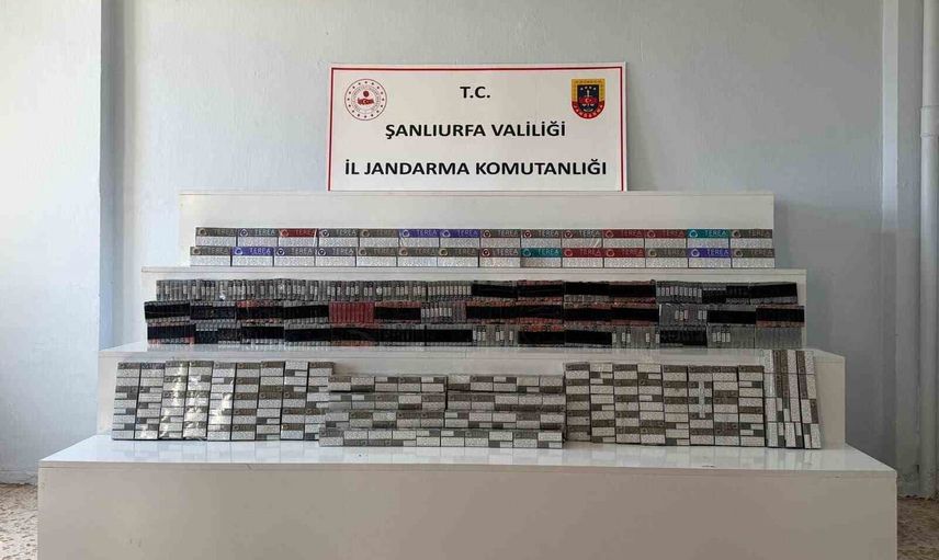 Viranşehir'de jandarmanın kaçakçılık operasyonunda tütün ve çay ele geçirildi