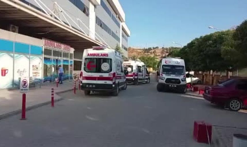 Tantuni siparişi sonrası fenalaşan 20 işçi tedavi altına alındı
