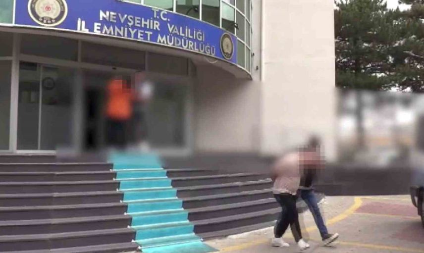 Nevşehir'de sokak satıcılarına yönelik operasyonda 4 kişi tutuklandı